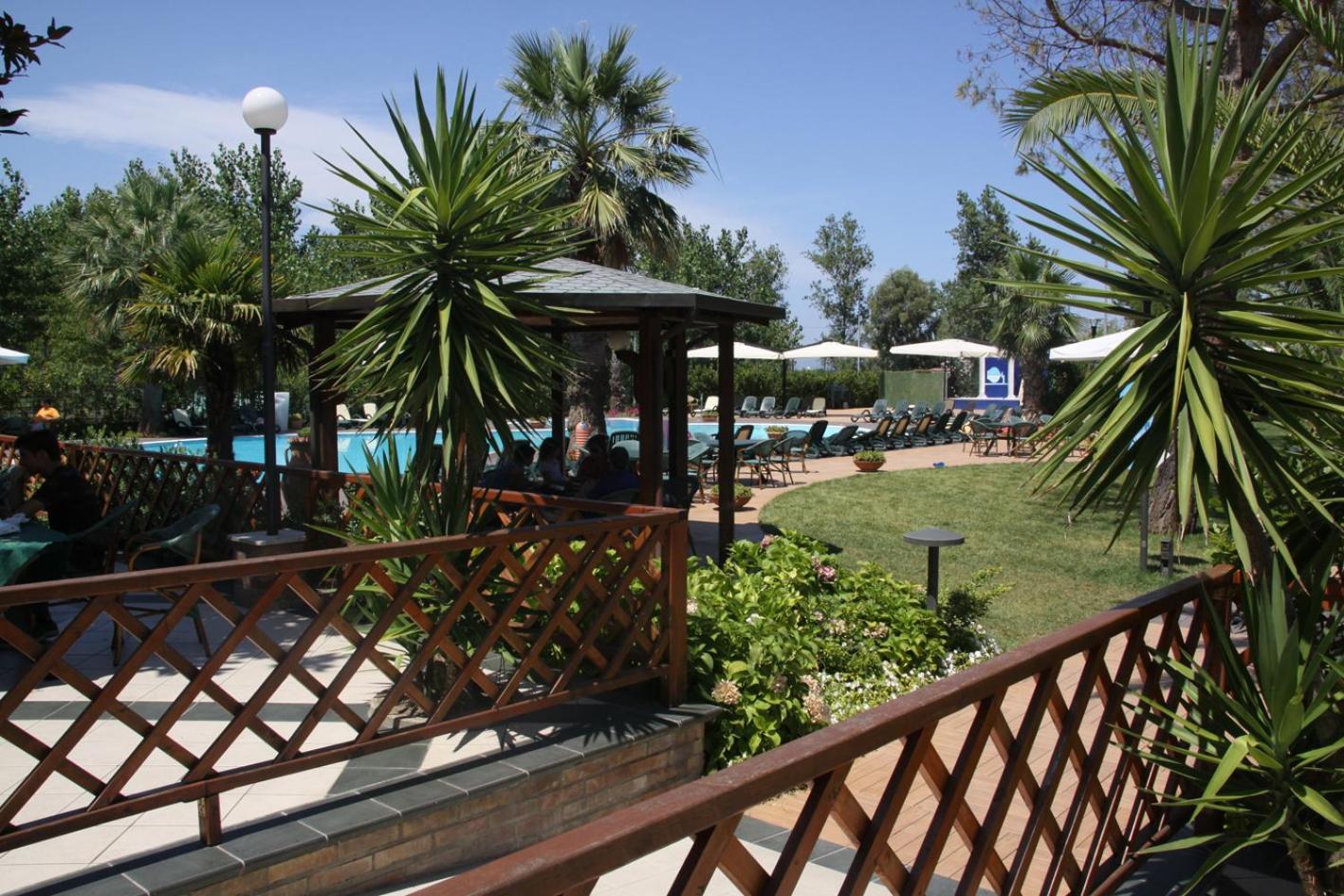 Hotel Acquario Vasto Exterior photo